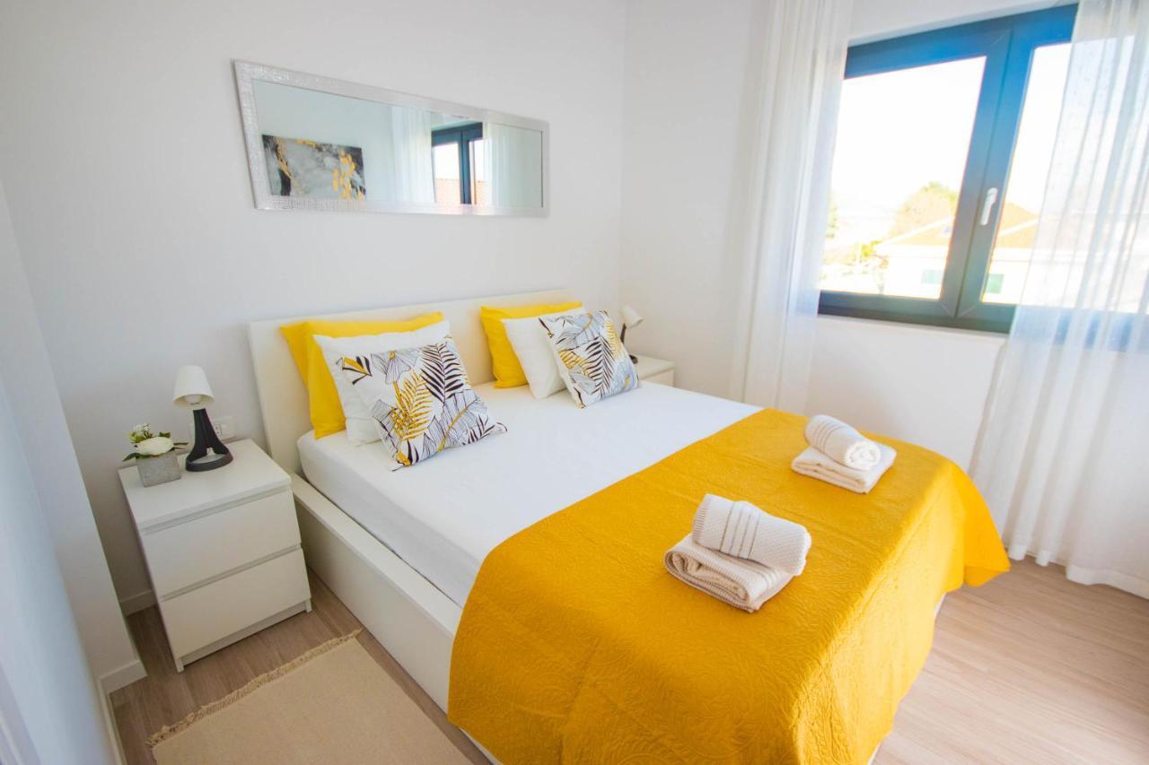 Apartmani Le-Lu Kaštela Εξωτερικό φωτογραφία